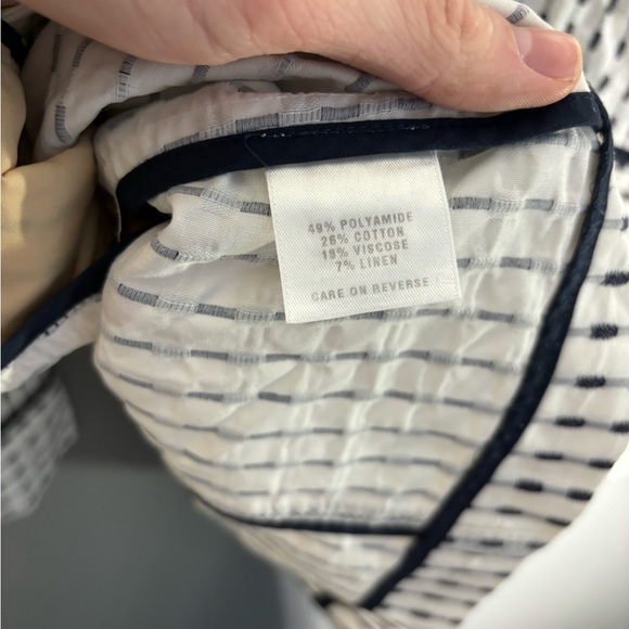 ST.John Sport Linen Blend Navy Striped Blazer Womens Size Large - Picture 4 of 5